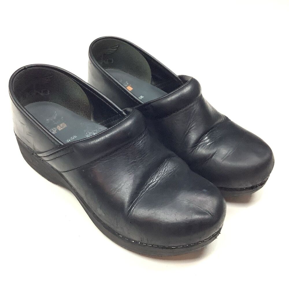 Dansko XP 2.0 Women 40 W Wide Black Leather Clogs Wedge Shoes Nursing